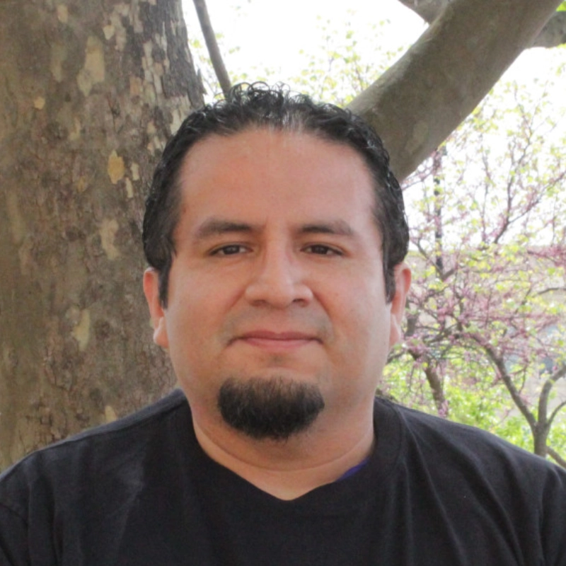 Headshot of Joel Porras